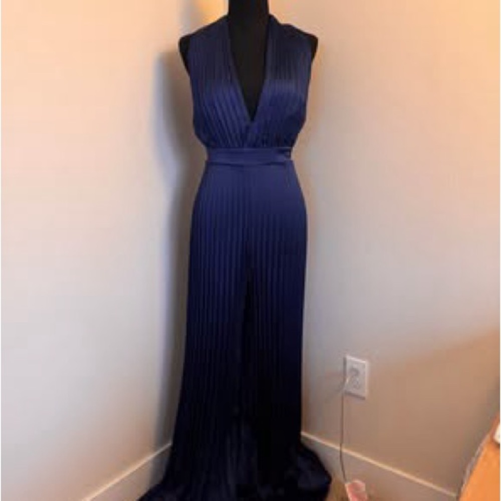 Abercrombie & Fitch Pleated Jumpsuit